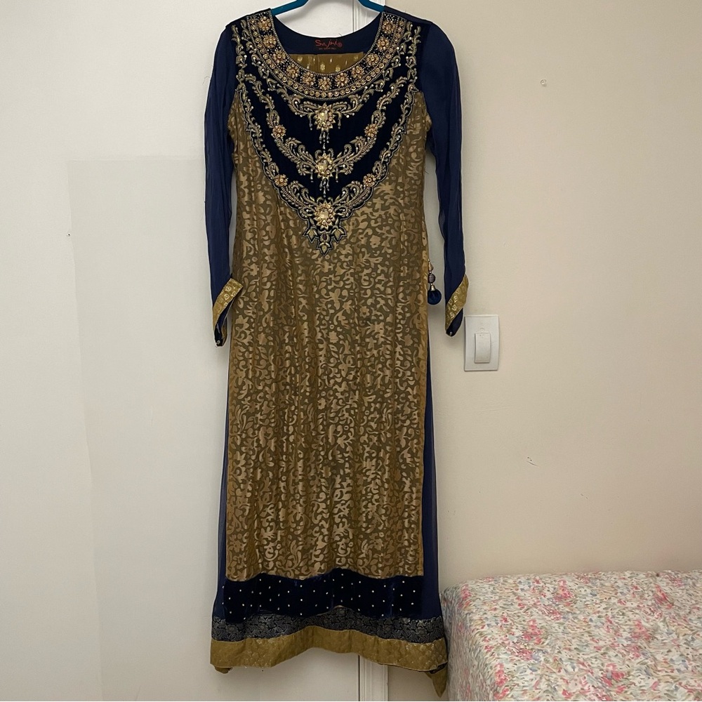 2 Piece Salwar Kameez Pakistani/Indian Dress